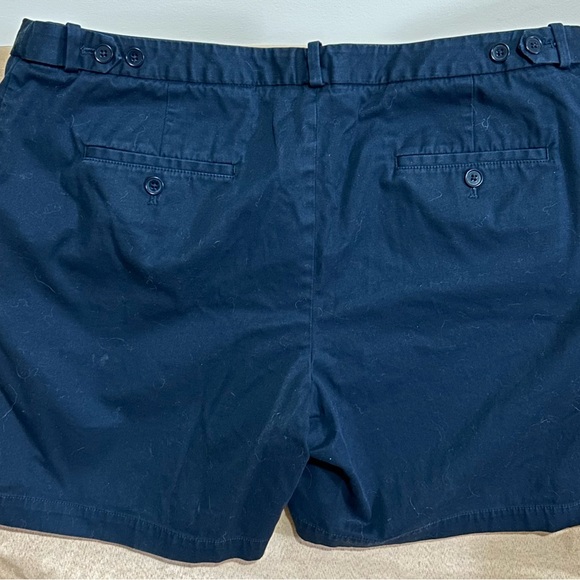 Talbots brand Navy shorts - Picture 4 of 7
